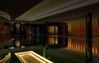18-m long swimmin pool at Active Leisure area